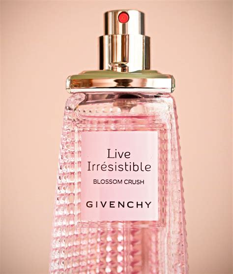 ici paris givenchy live irrrsistable blossom crush goedkoop|givenchy blossom crush for women.